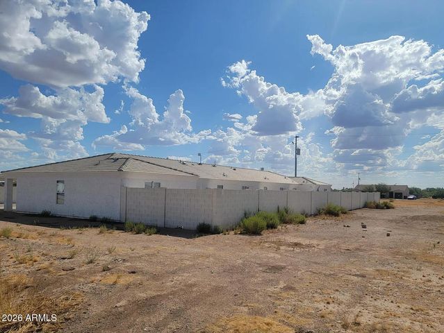 3940 N KIOHA Drive, Eloy, AZ 85131