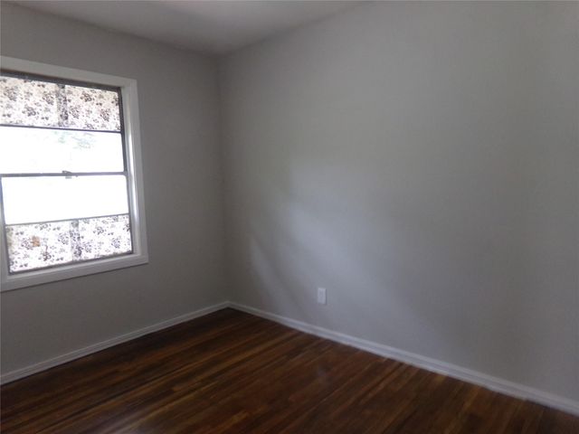 414 Gardenia Street, Lake Jackson, TX 77566