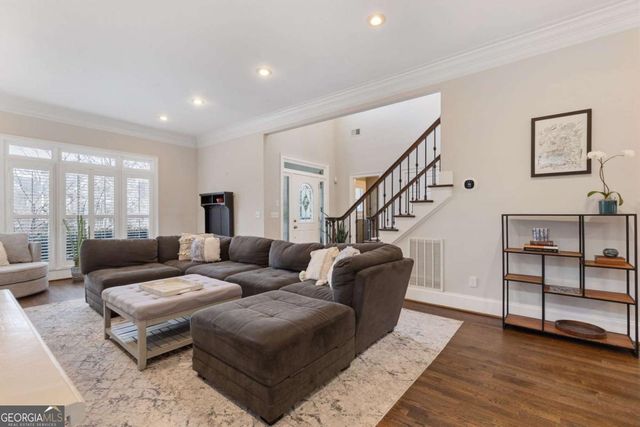 1132 Oglethorpe Avenue NE, Atlanta, GA 30319