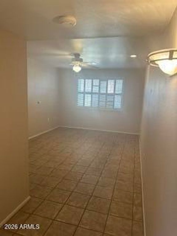 Image 17 of property listing at 10512 W EL CAPITAN Circle, Sun City, AZ 85351
