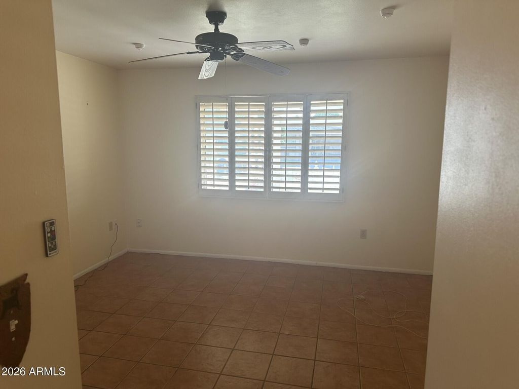 Image 20 of property listing at 10512 W EL CAPITAN Circle, Sun City, AZ 85351