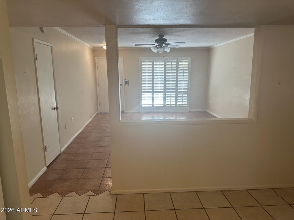 Image 3 of property listing at 10512 W EL CAPITAN Circle, Sun City, AZ 85351