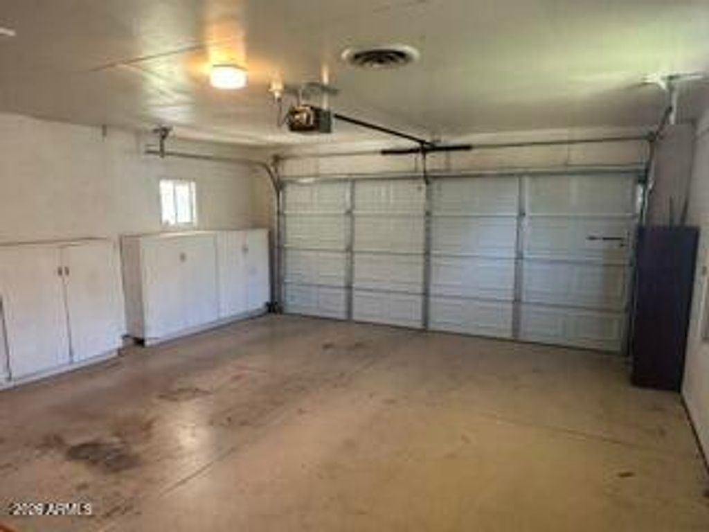 Image 32 of property listing at 10512 W EL CAPITAN Circle, Sun City, AZ 85351
