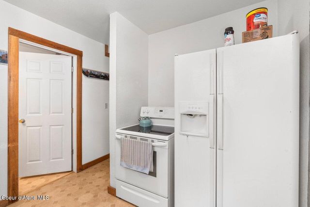 741 9 Mile Creek Rd, Wallace, ID 83873