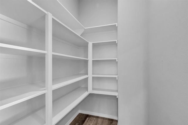 286 County Road 5102 F, Cleveland, TX 77327