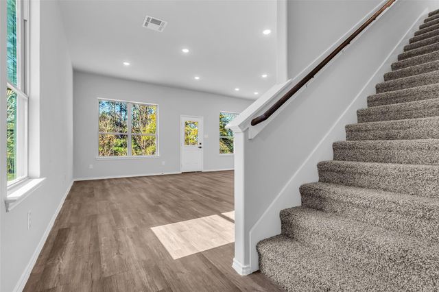 286 County Road 5102 F, Cleveland, TX 77327