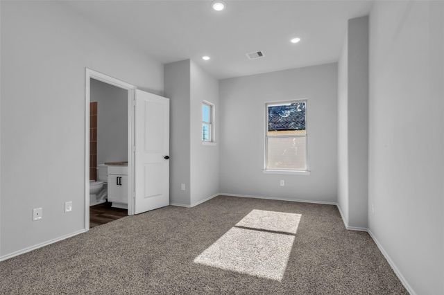 286 County Road 5102 F, Cleveland, TX 77327