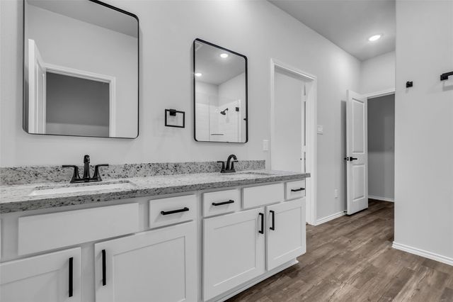 286 County Road 5102 F, Cleveland, TX 77327