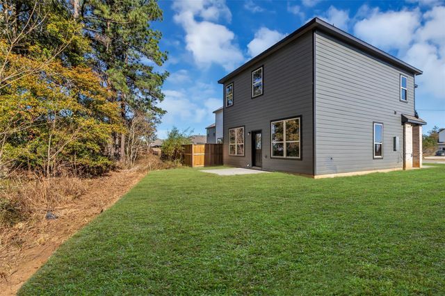 286 County Road 5102 F, Cleveland, TX 77327