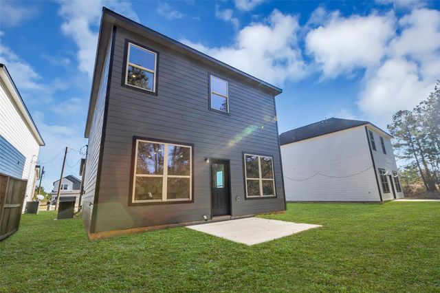 286 County Road 5102 F, Cleveland, TX 77327