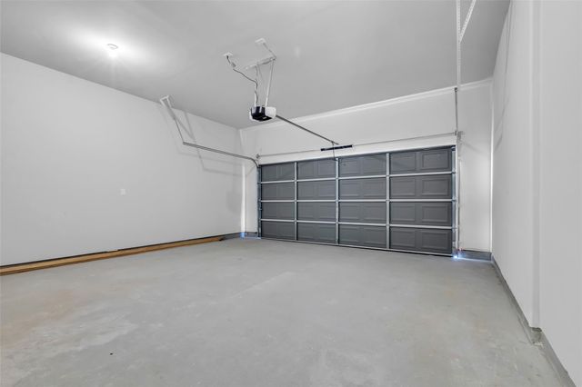 286 County Road 5102 F, Cleveland, TX 77327