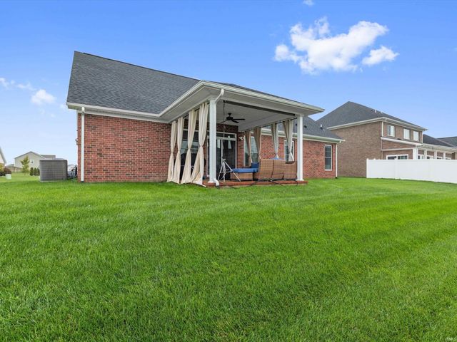 5540 Brompton Drive, Newburgh, IN 47630