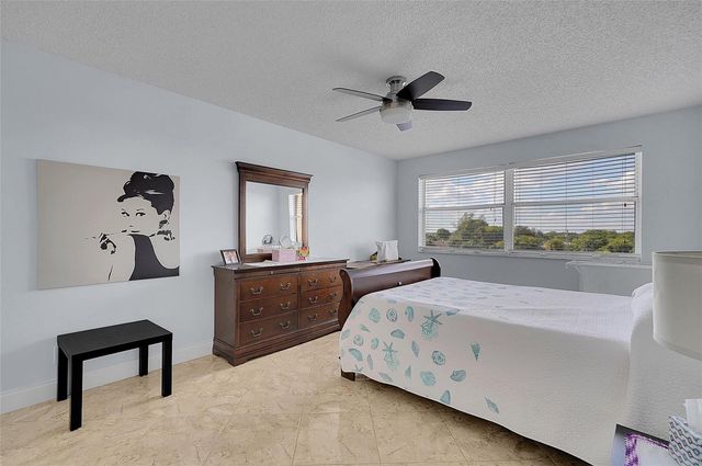 2521 NW 104th Avenue 402, Sunrise, FL 33322