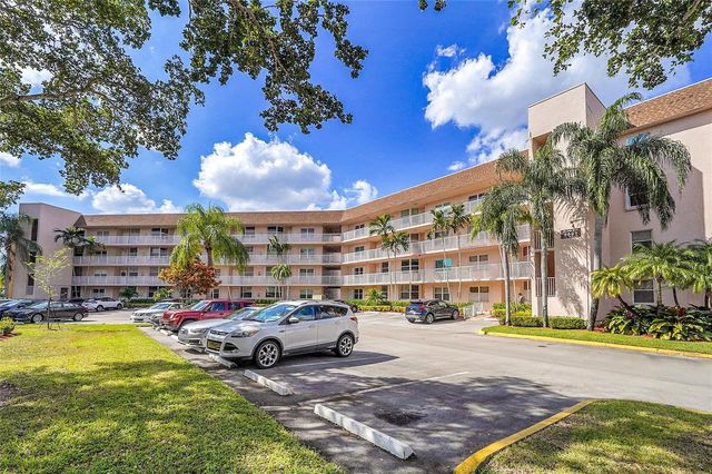 2521 NW 104th Avenue 402, Sunrise, FL 33322