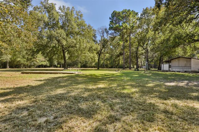 750 County Road 6471, Dayton, TX 77535