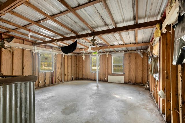 750 County Road 6471, Dayton, TX 77535