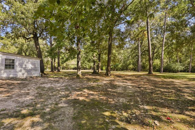 750 County Road 6471, Dayton, TX 77535