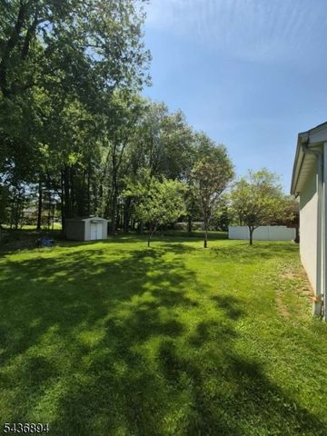 286 N Livingston Ave, Livingston Twp., NJ 07039