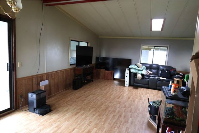 20490 Corning Rd., Corning, CA 96021