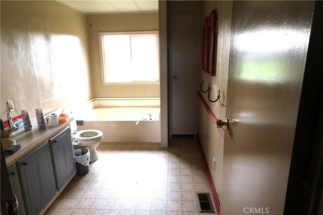 20490 Corning Rd., Corning, CA 96021