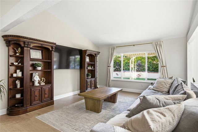 2961 Stacy Drive, Simi Valley, CA 93063