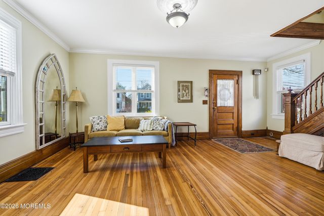 26 Chestnut Street, Red Bank, NJ 07701