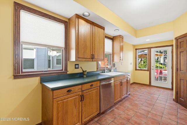 26 Chestnut Street, Red Bank, NJ 07701