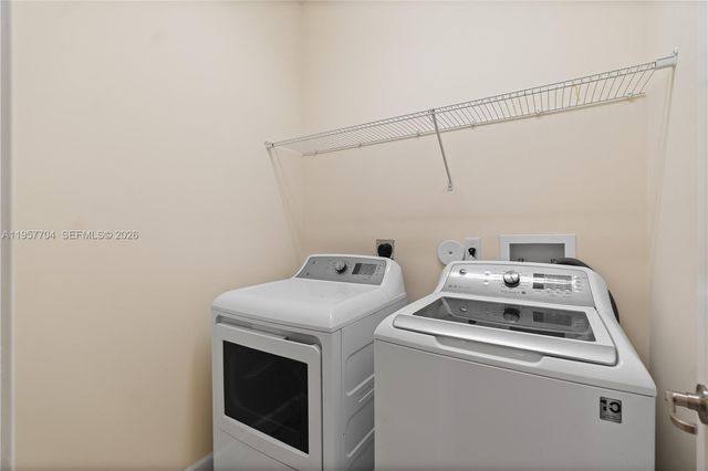 5701 NW 47th Ave, Tamarac, FL 33319