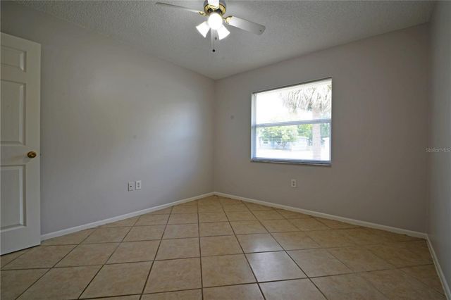 620 PENT STREET, Tarpon Springs, FL 34689