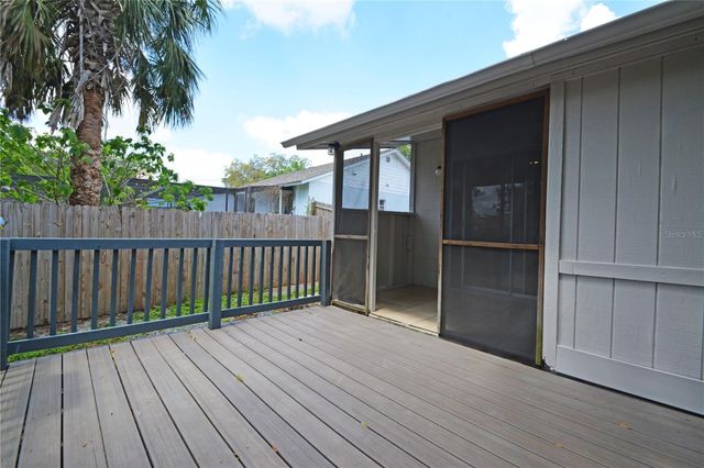 620 PENT STREET, Tarpon Springs, FL 34689