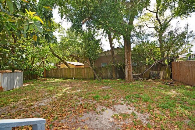 620 PENT STREET, Tarpon Springs, FL 34689