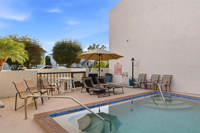 1433 MEDITERRANEAN DRIVE E, Punta Gorda, FL 33950