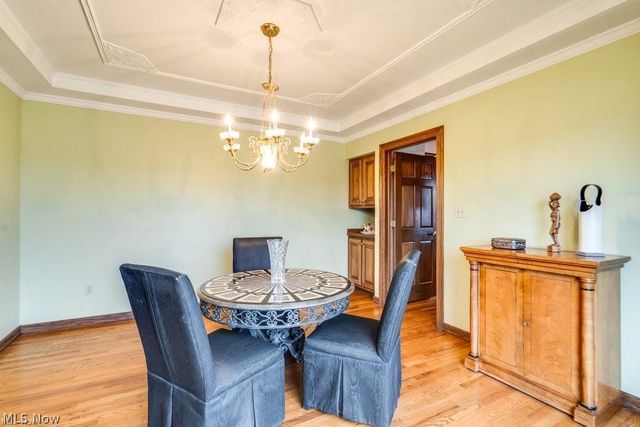 4700 Barnsleigh Drive, Bath, OH 44333