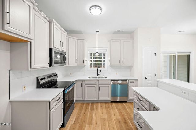 9114 Clinton Road, Autryville, NC 28318