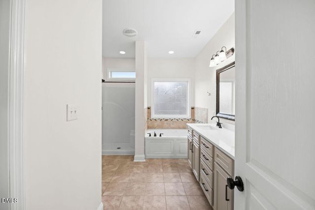 9114 Clinton Road, Autryville, NC 28318