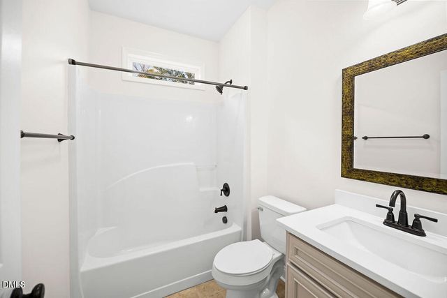 9114 Clinton Road, Autryville, NC 28318