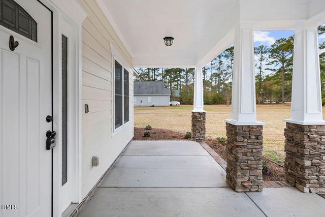 9114 Clinton Road, Autryville, NC 28318