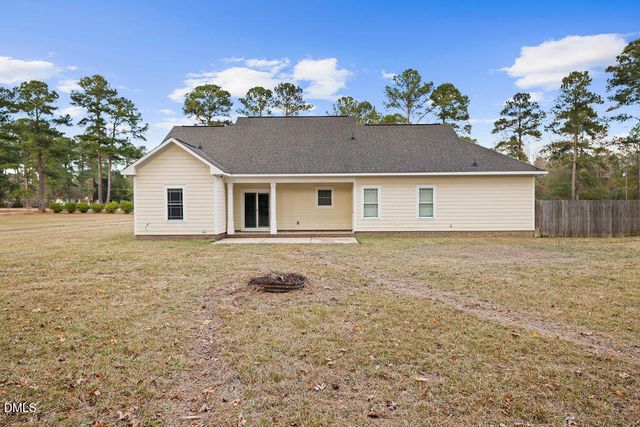 9114 Clinton Road, Autryville, NC 28318