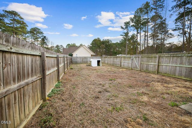 9114 Clinton Road, Autryville, NC 28318