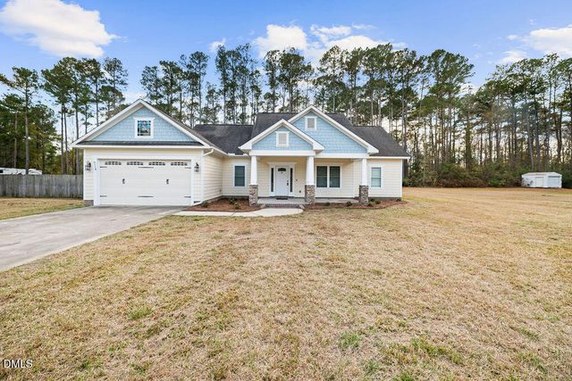 9114 Clinton Road, Autryville, NC 28318