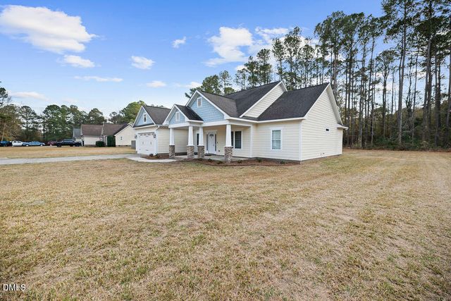 9114 Clinton Road, Autryville, NC 28318