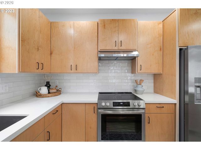 7741 Se lambert St, Portland, OR 97206