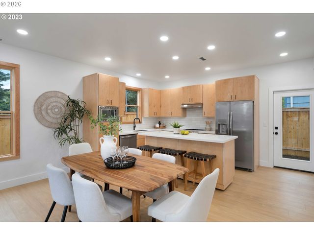 7741 Se lambert St, Portland, OR 97206