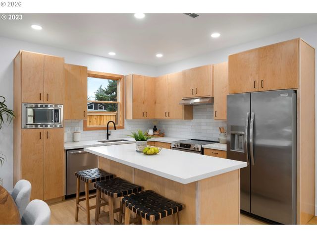 7741 Se lambert St, Portland, OR 97206