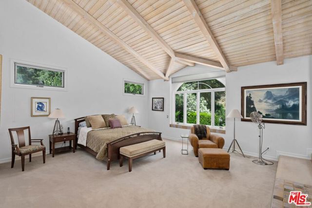 24753 Mulholland Highway, Calabasas, CA 91302