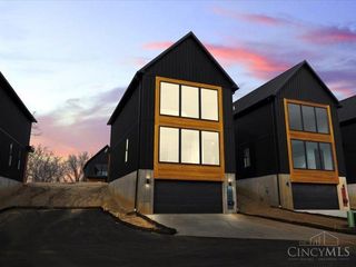 3551 Eden Avenue, Cincinnati, OH 45229