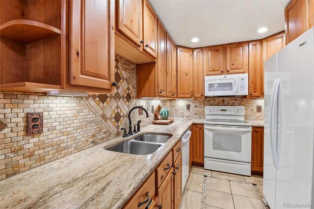 8464 Everett Way B, Arvada, CO 80005