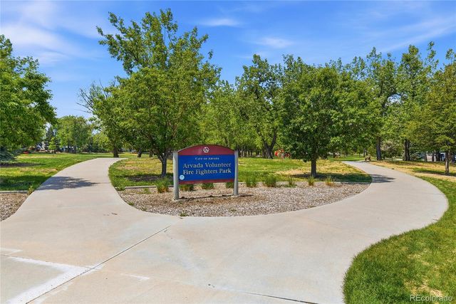 8464 Everett Way B, Arvada, CO 80005
