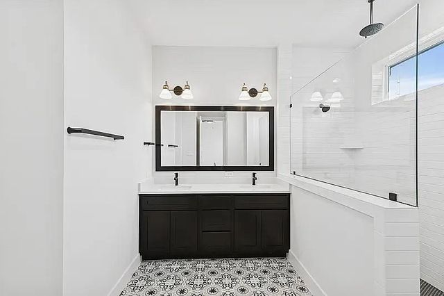 16046 Mason Run Drive, Houston, TX 77079