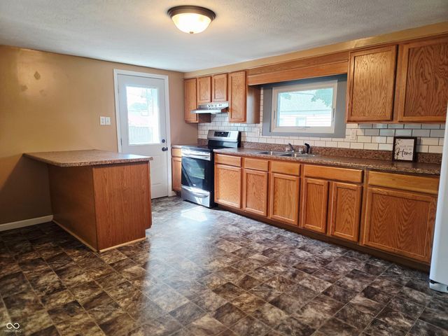 104 NW Eighteenth Street, Richmond, IN 47374